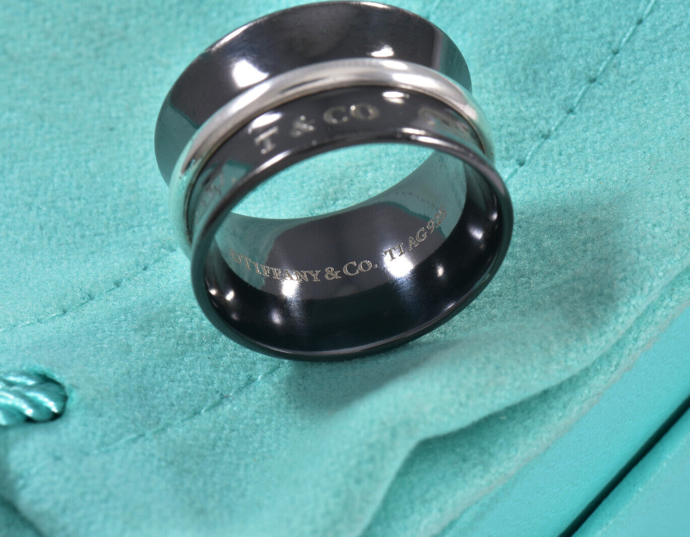 Size 7.5 Tiffany & Co Titanium Silver 1837 Wide Concave Band Ring in Box Unisex