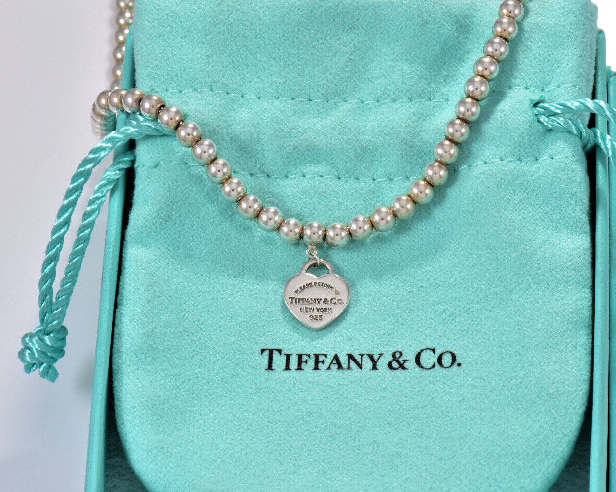 18" Please Return To Tiffany & Co Silver Blue Enamel Heart Pendant Bead Necklace