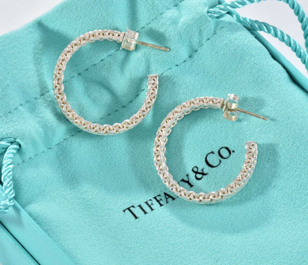 Tiffany & Co Sterling Silver Medium 25mm Mesh Hoop Earrings in Box Narrow Rare