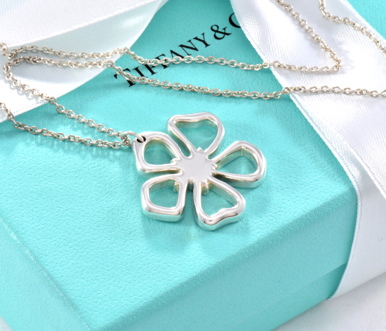 Tiffany & Co Silver Hibiscus Flower Pendant Necklace 16.25" in Box Pouch Ribbon