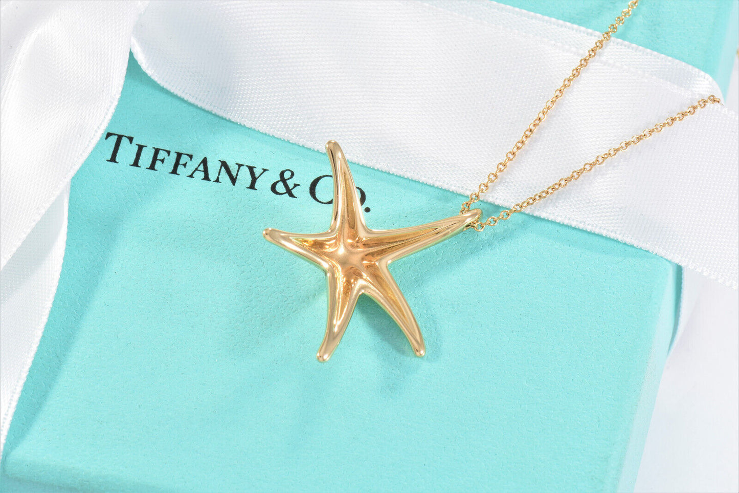 Tiffany & Co Elsa Peretti 18K Yellow Gold Large Starfish Pendant 16" Necklace