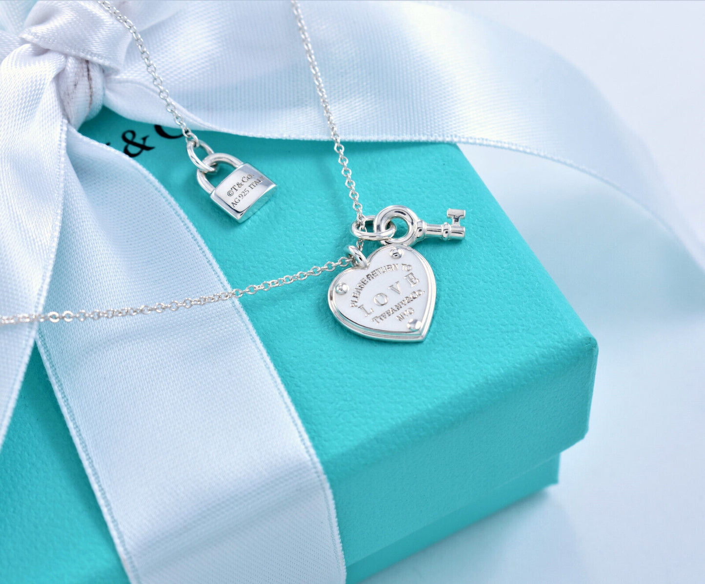 Please Return To Love Tiffany & Co Silver Heart Key Pendant Necklace & Box Pouch