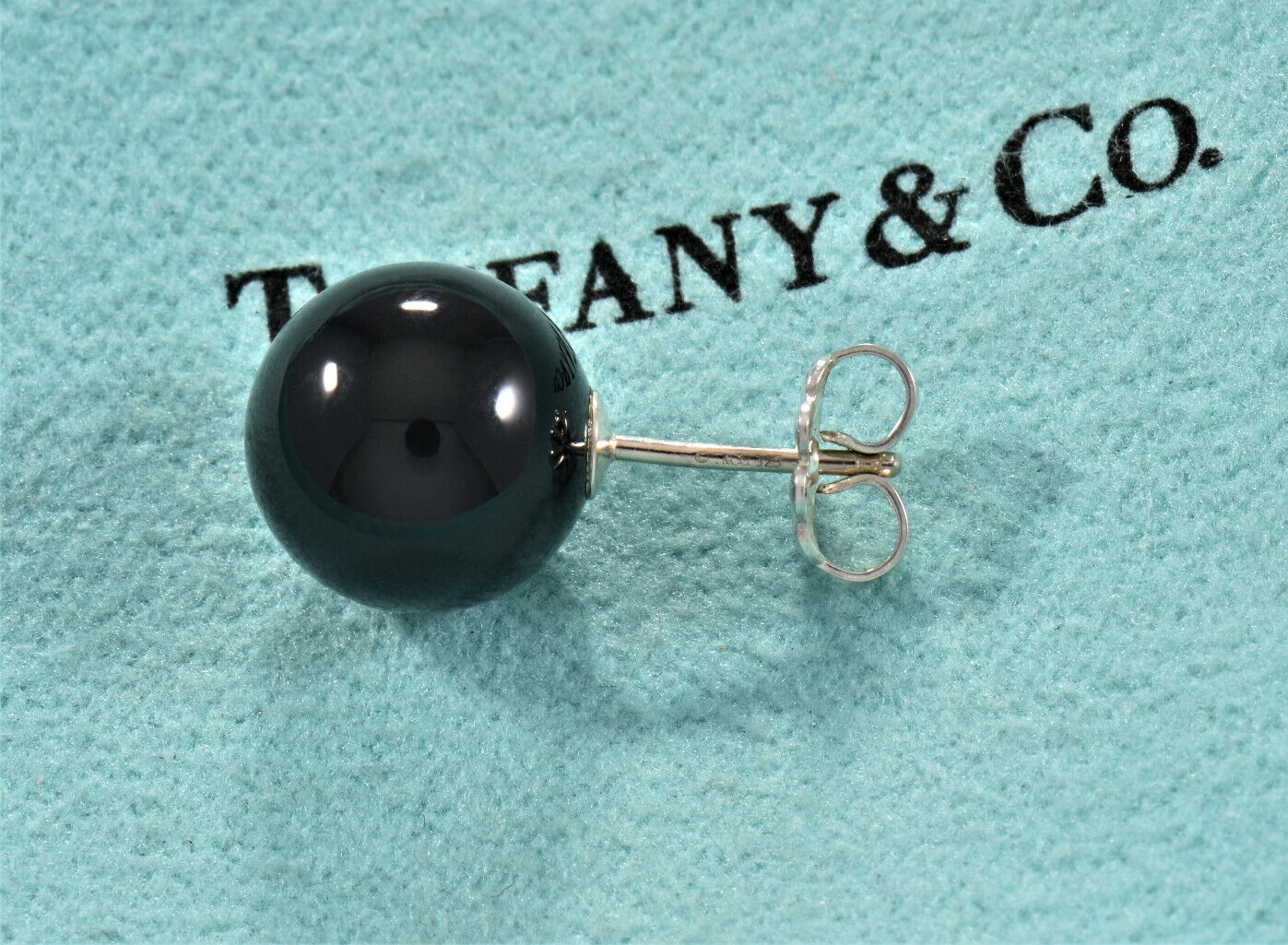 Tiffany & Co Sterling Silver Black Onyx 10mm Bead Ball Stud Earrings in Box Rare