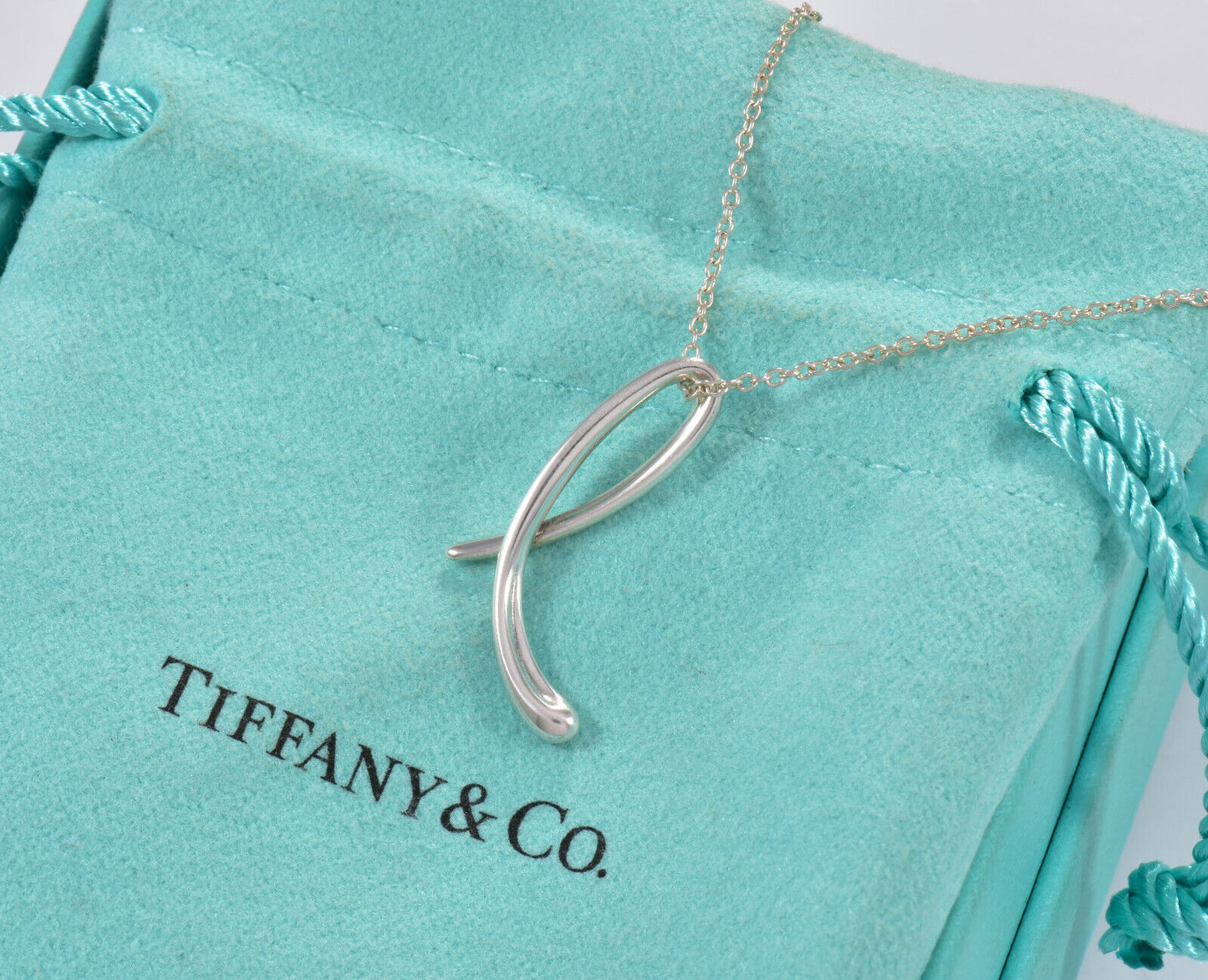 Tiffany & Co Silver Elsa Peretti Alphabet Letter L Necklace in Box Pouch Lovely