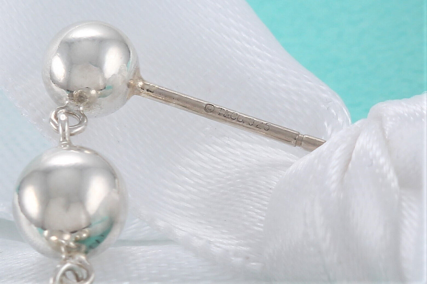 Tiffany & Co Silver Graduated Bead Ball Drop Earrings in Box Pouch Dangle Rare