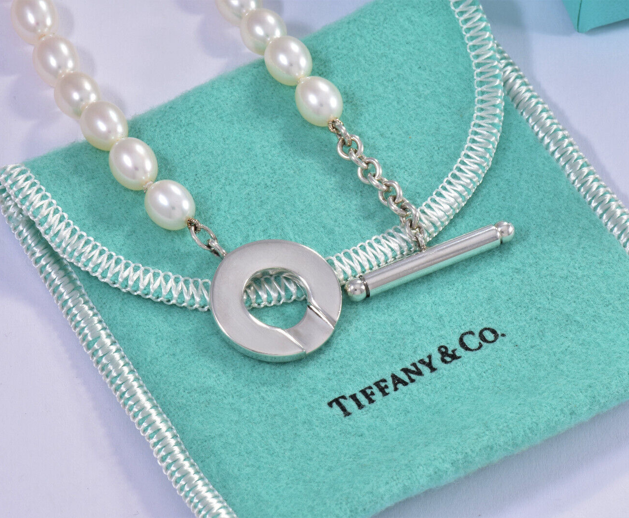 8" Tiffany & Co Sterling Silver 8mm Pearl Bead Toggle Charm Bracelet & Box Pouch