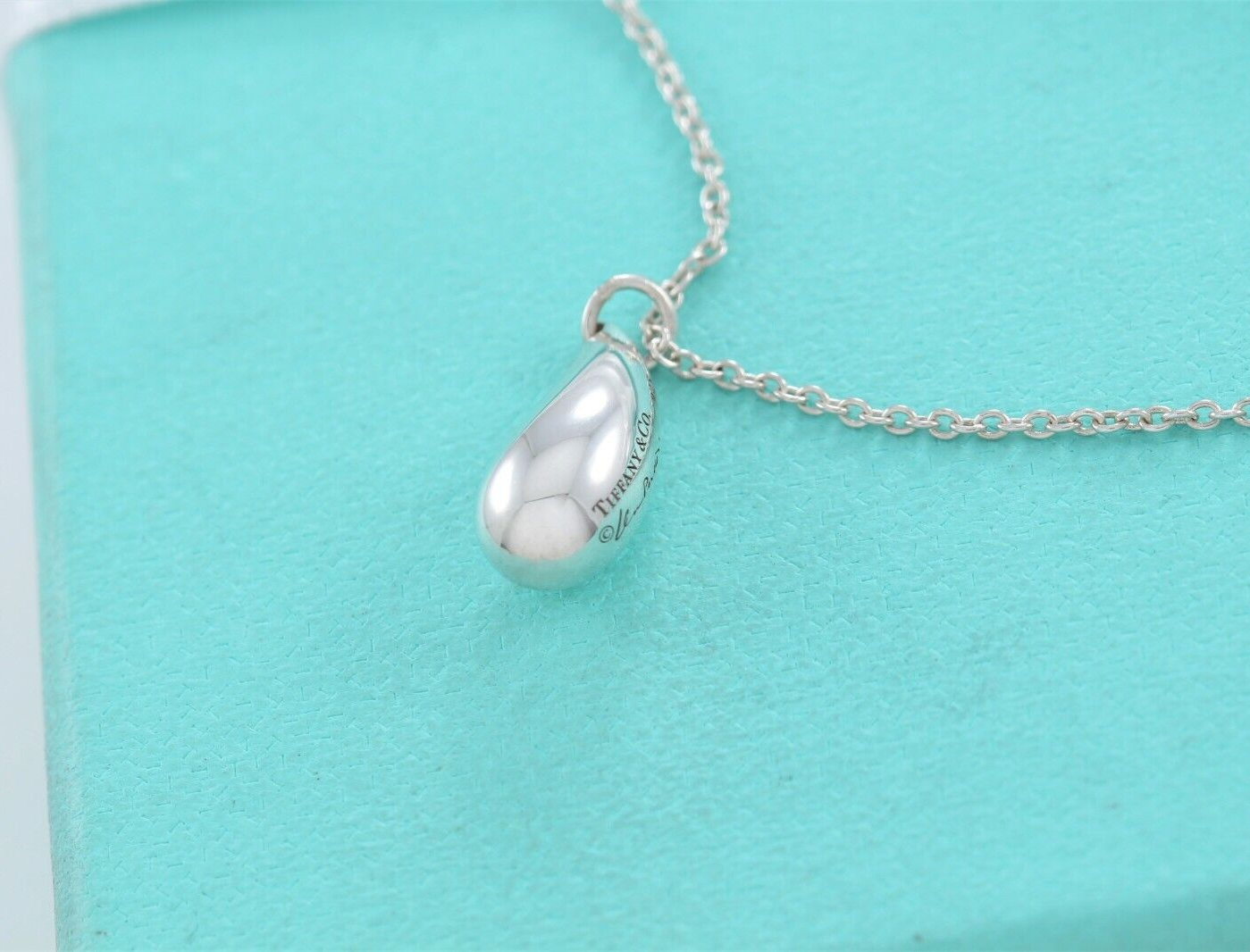 Tiffany & Co Silver Elsa Peretti Teardrop Pendant 16.25" Chain Necklace in Box