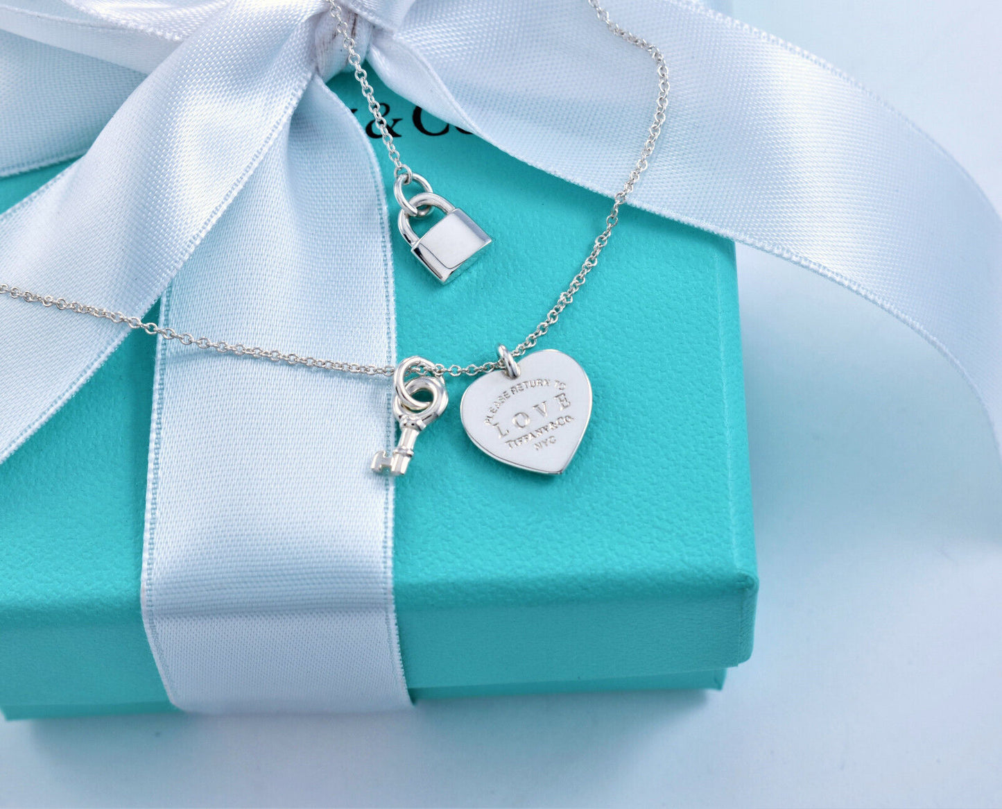 Please Return To Love Tiffany & Co Silver Heart Key Pendant Necklace & Box Pouch