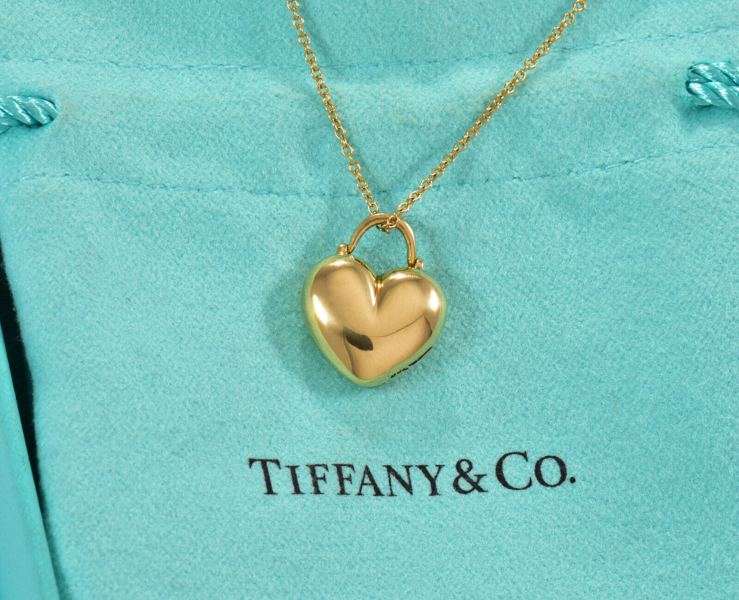 Vintage Tiffany & Co 18K Yellow Gold Puff Heart Swivel Pendant 17" Necklace Rare