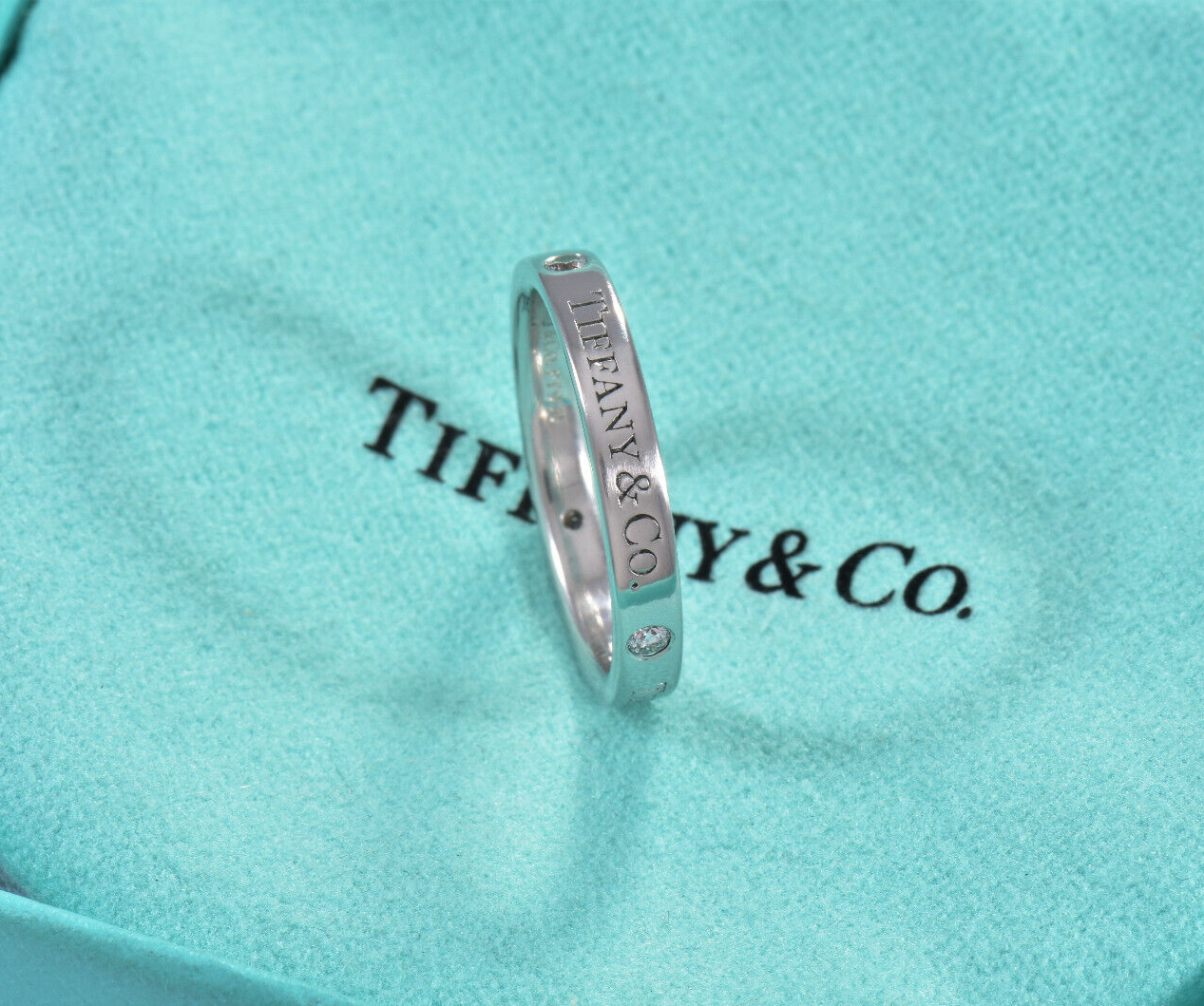 Size 8 Tiffany & Co Diamond Platinum Band 3mm Ring in Box Pouch .07 ct Classic