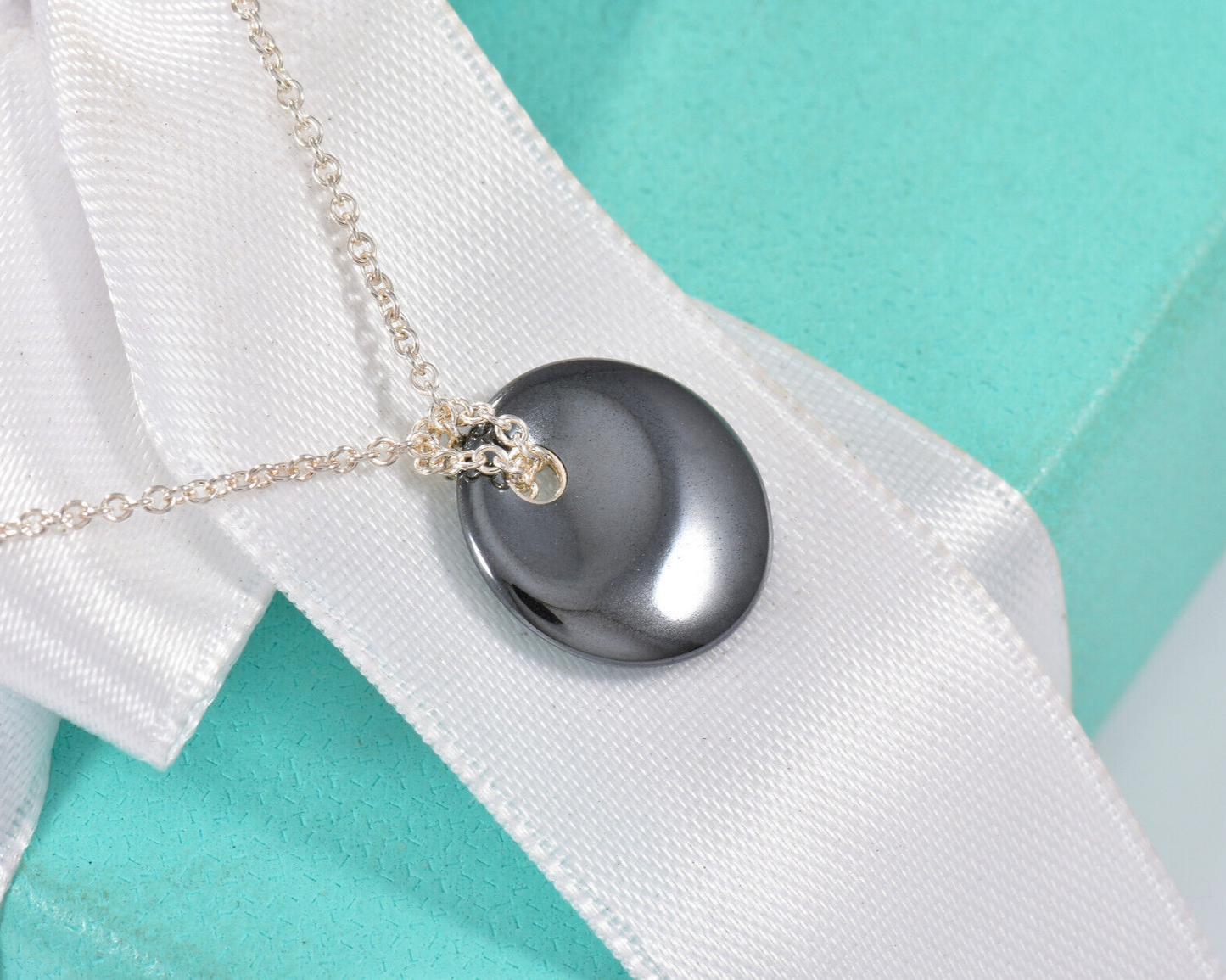 Tiffany & Co Silver Elsa Peretti Hematite Round Disk Pendant Necklace Box Pouch