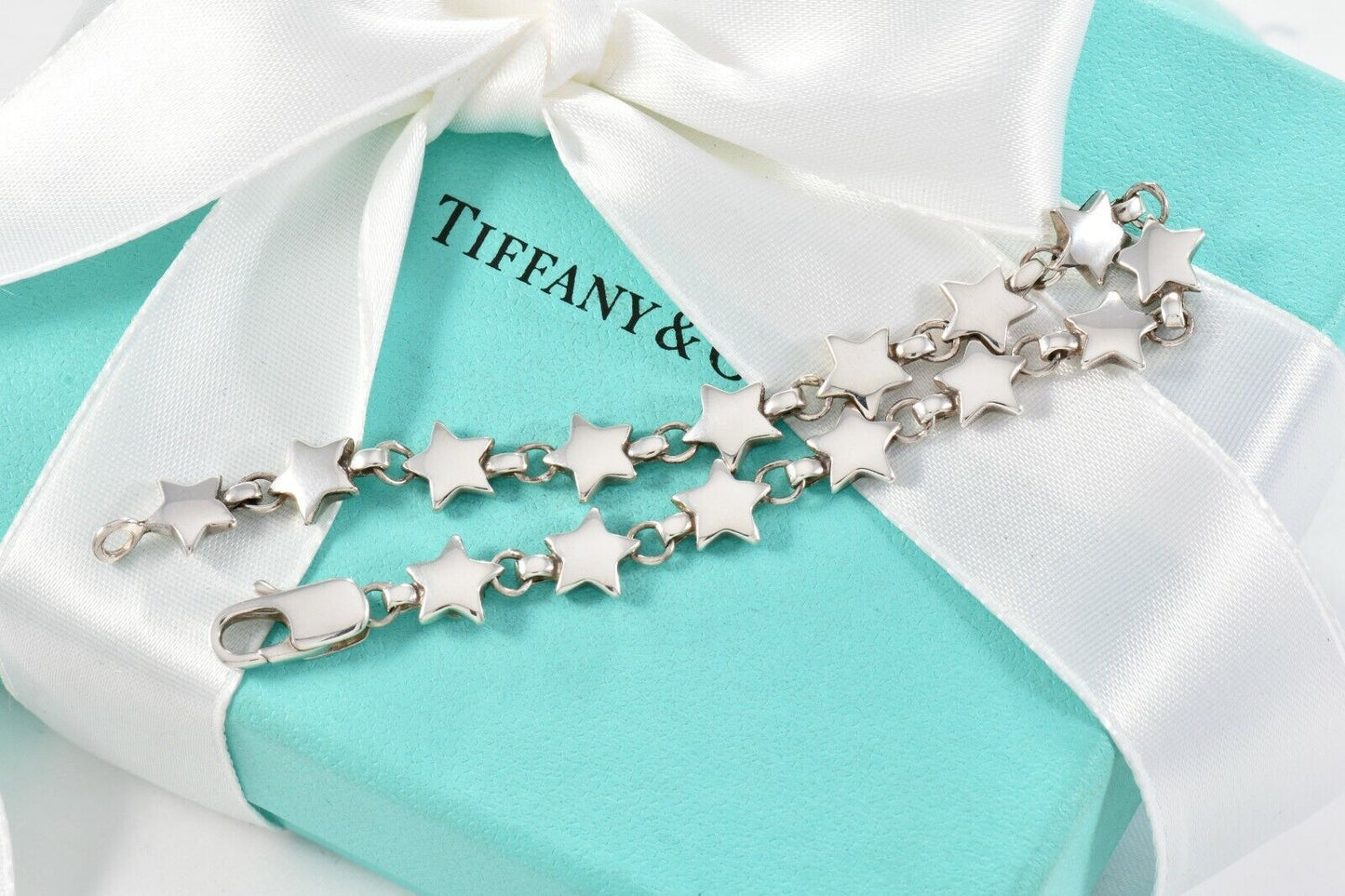 Vintage Tiffany & Co Sterling Silver Star Chain Link Bracelet with Pouch Rare