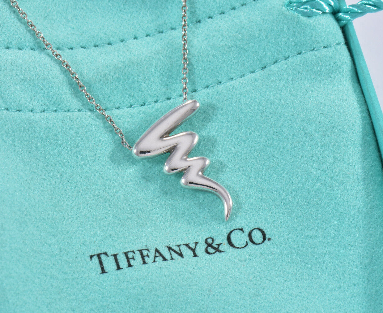 Tiffany & Co Silver Paloma Picasso Zig Zag Scribble Pendant 16" Necklace & Pouch