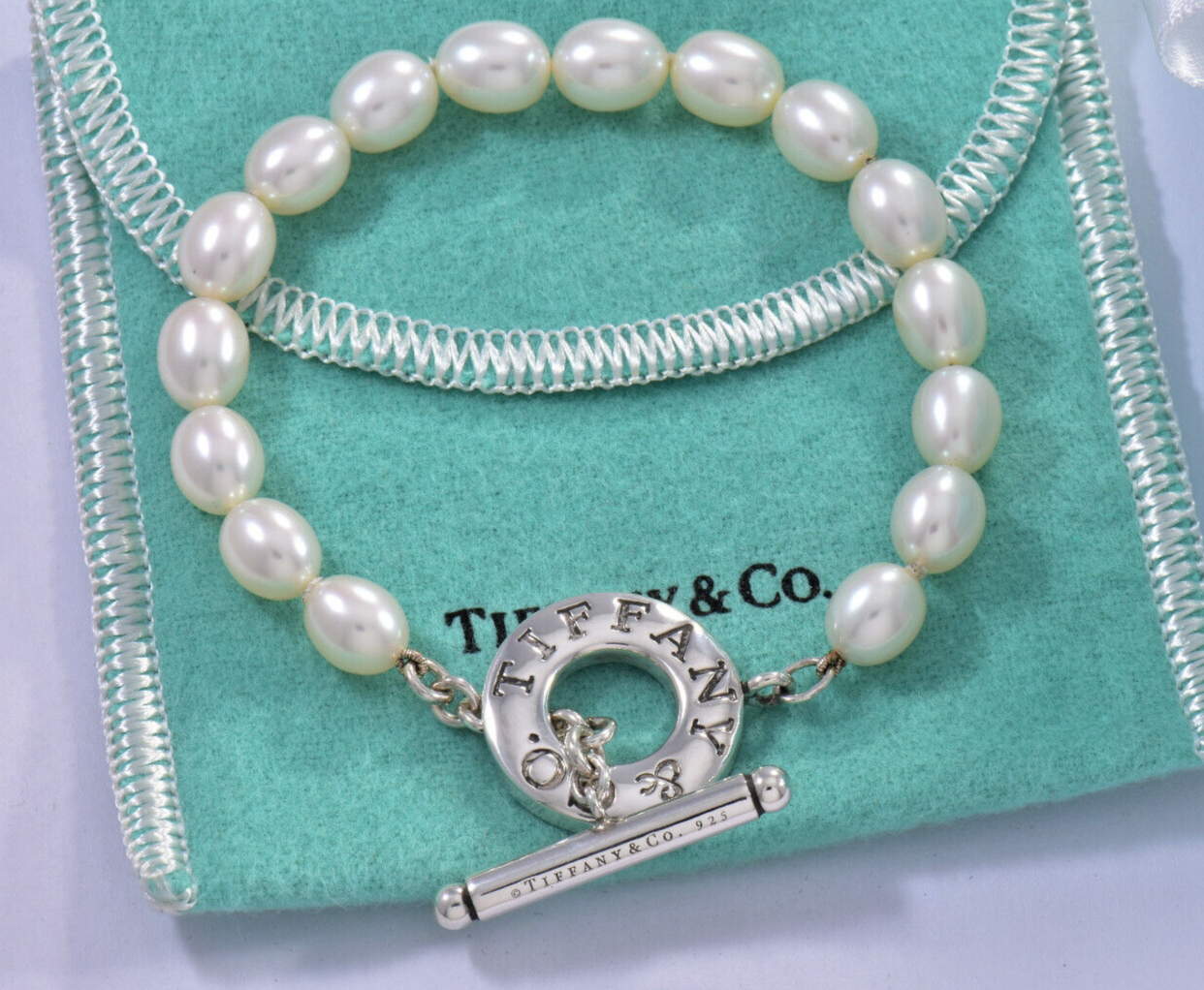 8" Tiffany & Co Sterling Silver 8mm Pearl Bead Toggle Charm Bracelet & Box Pouch