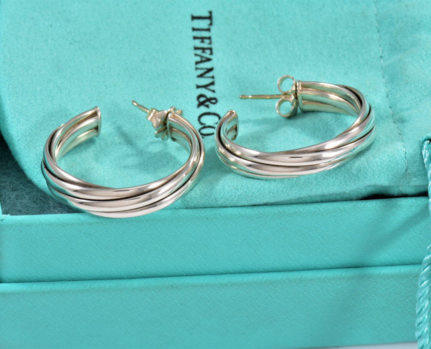 Tiffany & Co Silver Paloma Picasso 25mm Melody Hoop Earrings in Box Pouch Ribbon