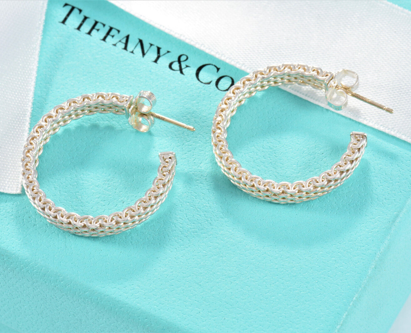 Tiffany & Co Sterling Silver Medium 25mm Mesh Hoop Earrings in Box Narrow Rare