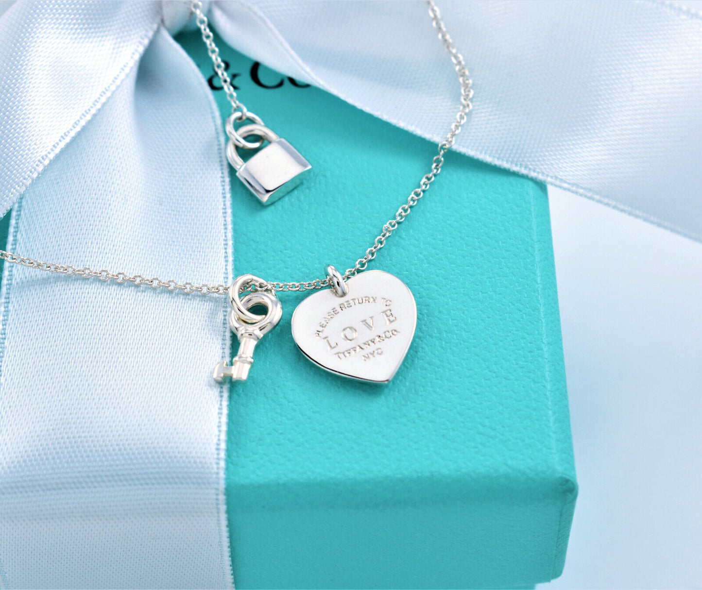 Please Return To Love Tiffany & Co Silver Heart Key Pendant Necklace & Box Pouch