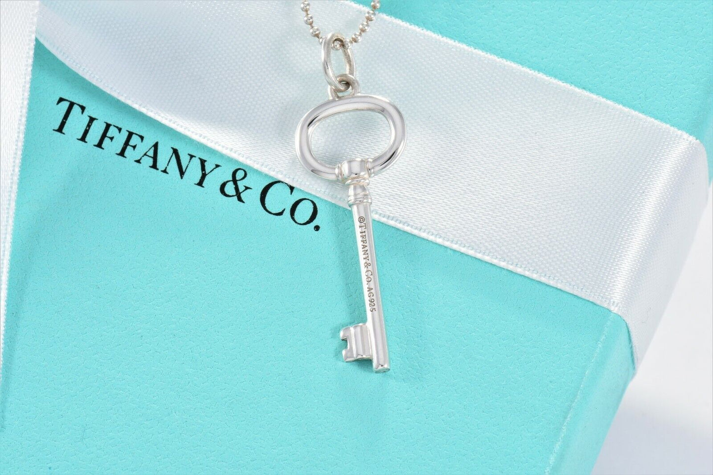 Tiffany & Co Sterling Silver 1.5" Oval Key Pendant 18" Bead Chain Necklace Pouch