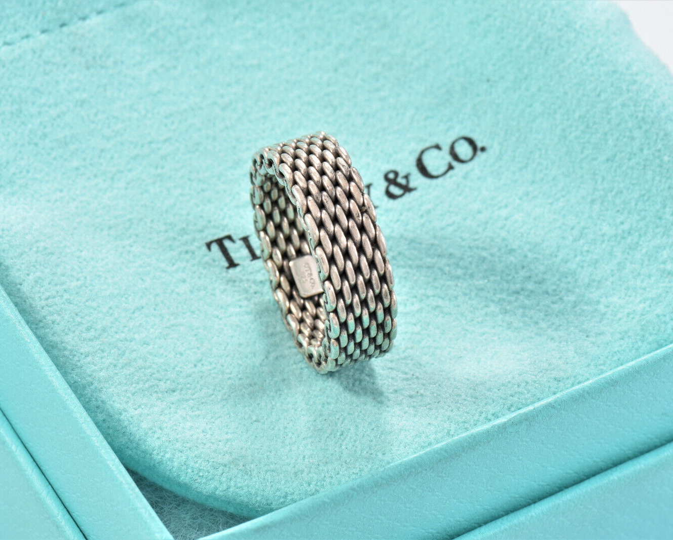 Size 4 Tiffany & Co Sterling Silver Somerset Mesh Firm Ring in Pouch Lovely Rare