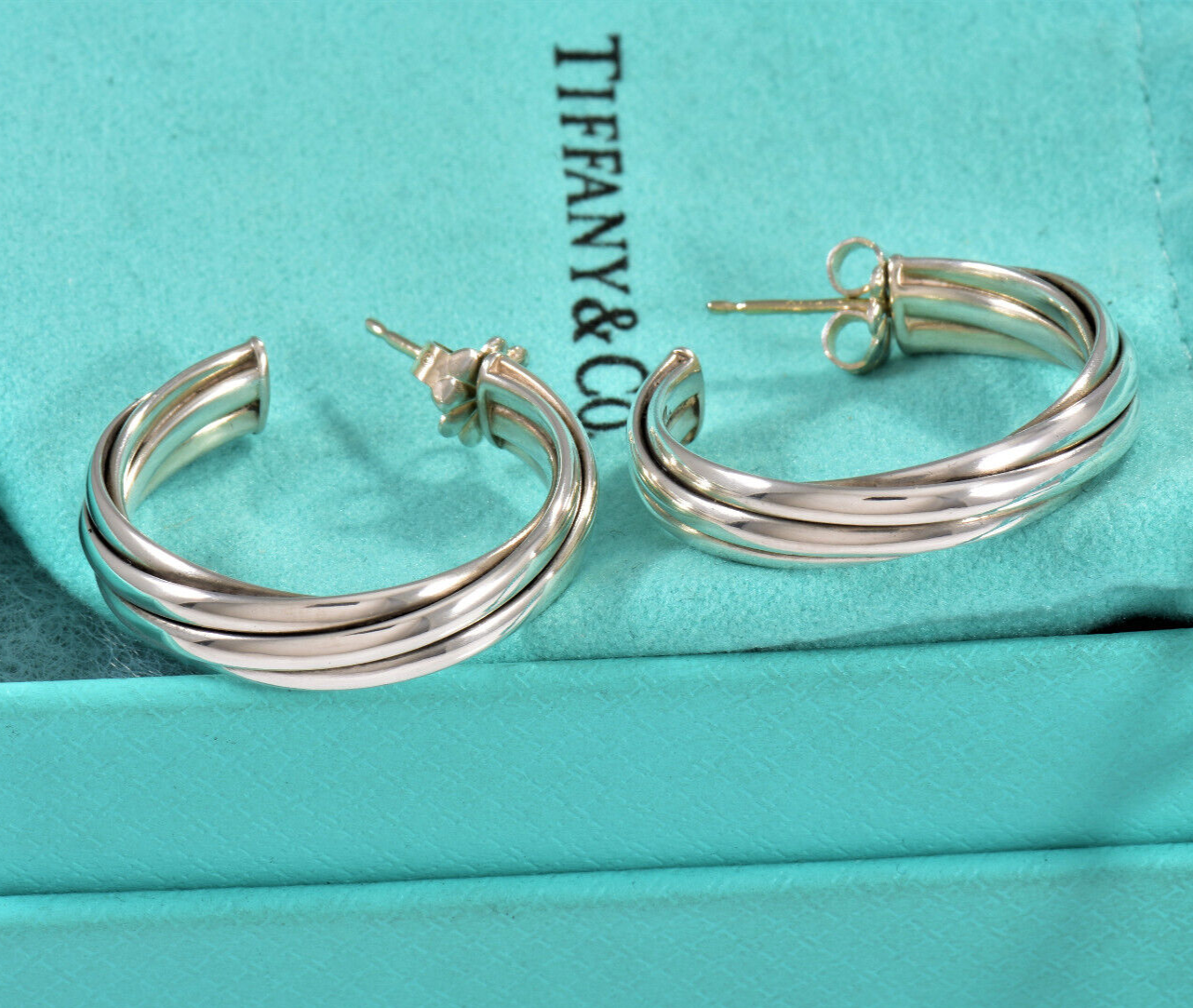 Tiffany & Co Silver Paloma Picasso 25mm Melody Hoop Earrings in Box Pouch Ribbon