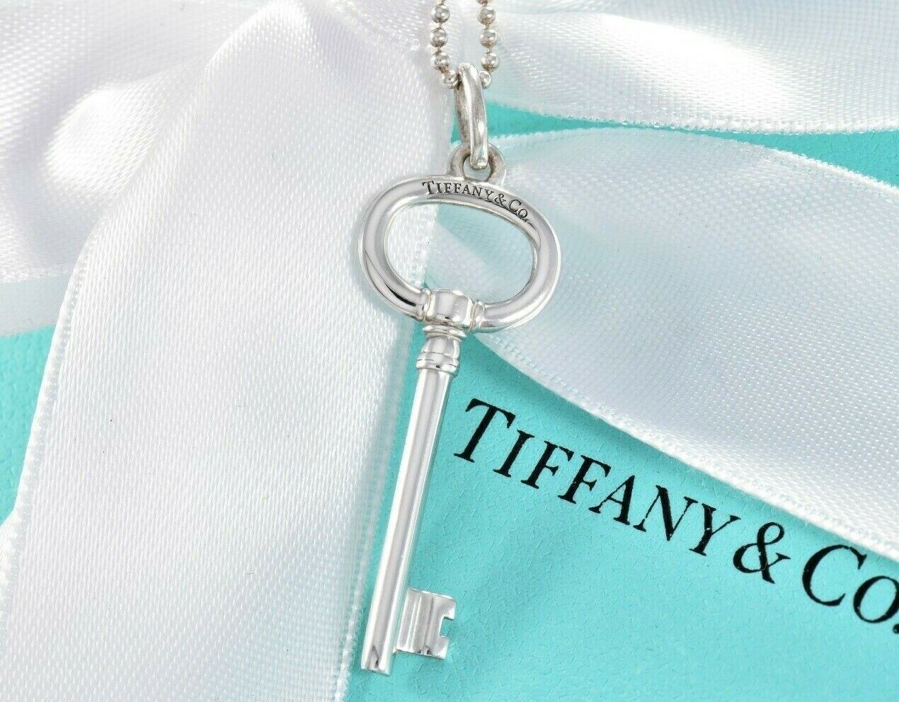 Tiffany & Co Sterling Silver 1.5" Oval Key Pendant 18" Bead Chain Necklace Pouch