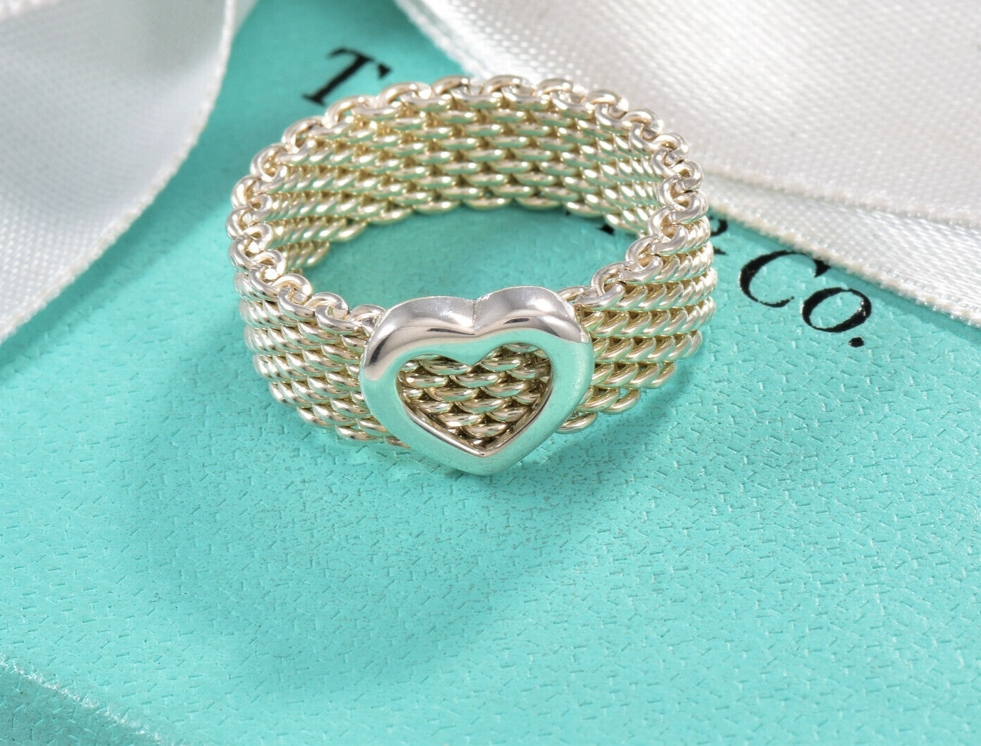 Size 8 Tiffany & Co Sterling Silver Heart Mesh Love Ring in Pouch Rare Lovely