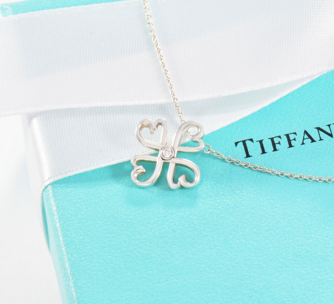 Tiffany & Co Diamond Silver Paloma Picasso Loving Heart Clover Pendant Necklace