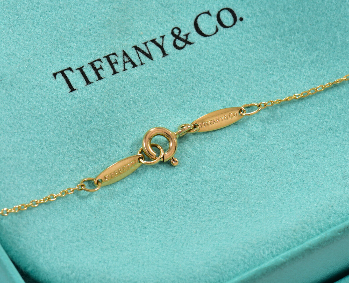 Tiffany & Co Emerald 18K Gold Elsa Peretti Open Heart Pendant 19.25" Necklace