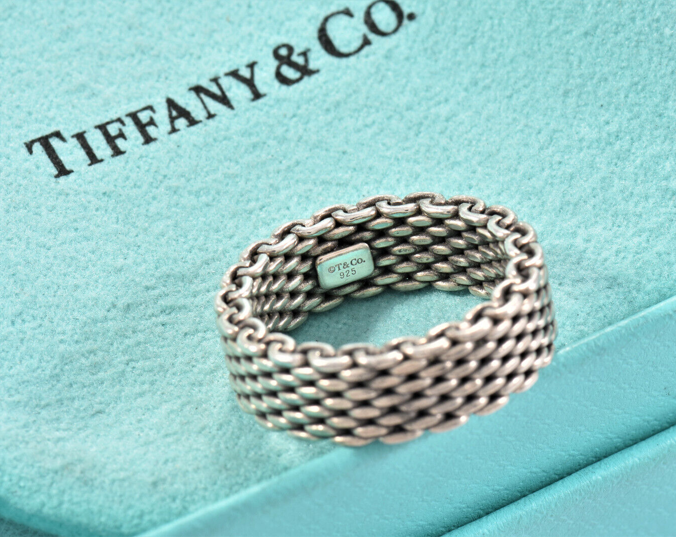 Size 4 Tiffany & Co Sterling Silver Somerset Mesh Firm Ring in Pouch Lovely Rare