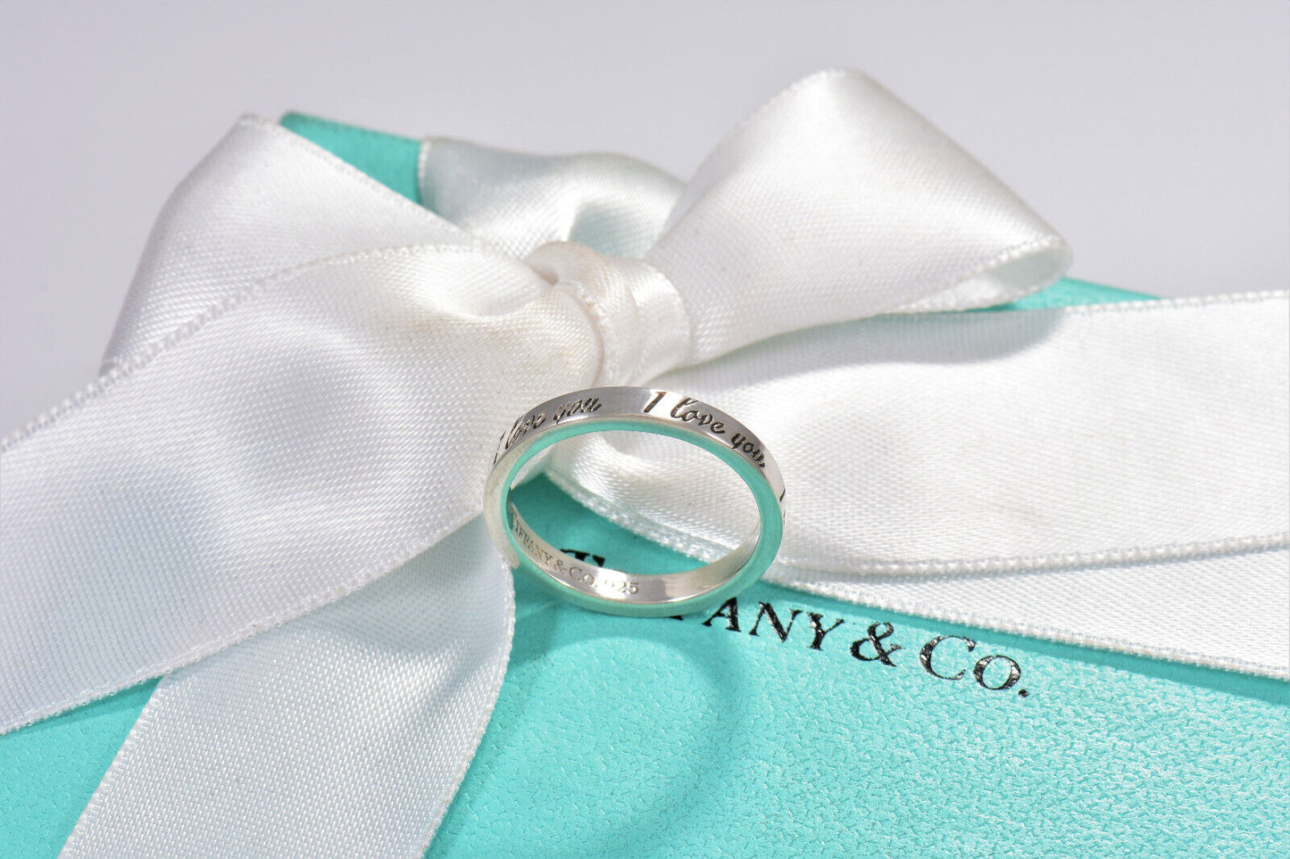 Size 7 Tiffany & Co Sterling Silver I Love You Notes Narrow Band Ring in Pouch