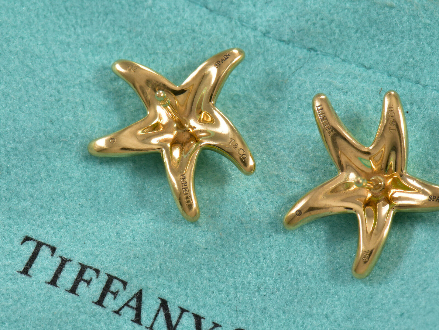 Tiffany & Co 18K Yellow Gold Elsa Peretti Starfish Earrings in Box Pouch Rare