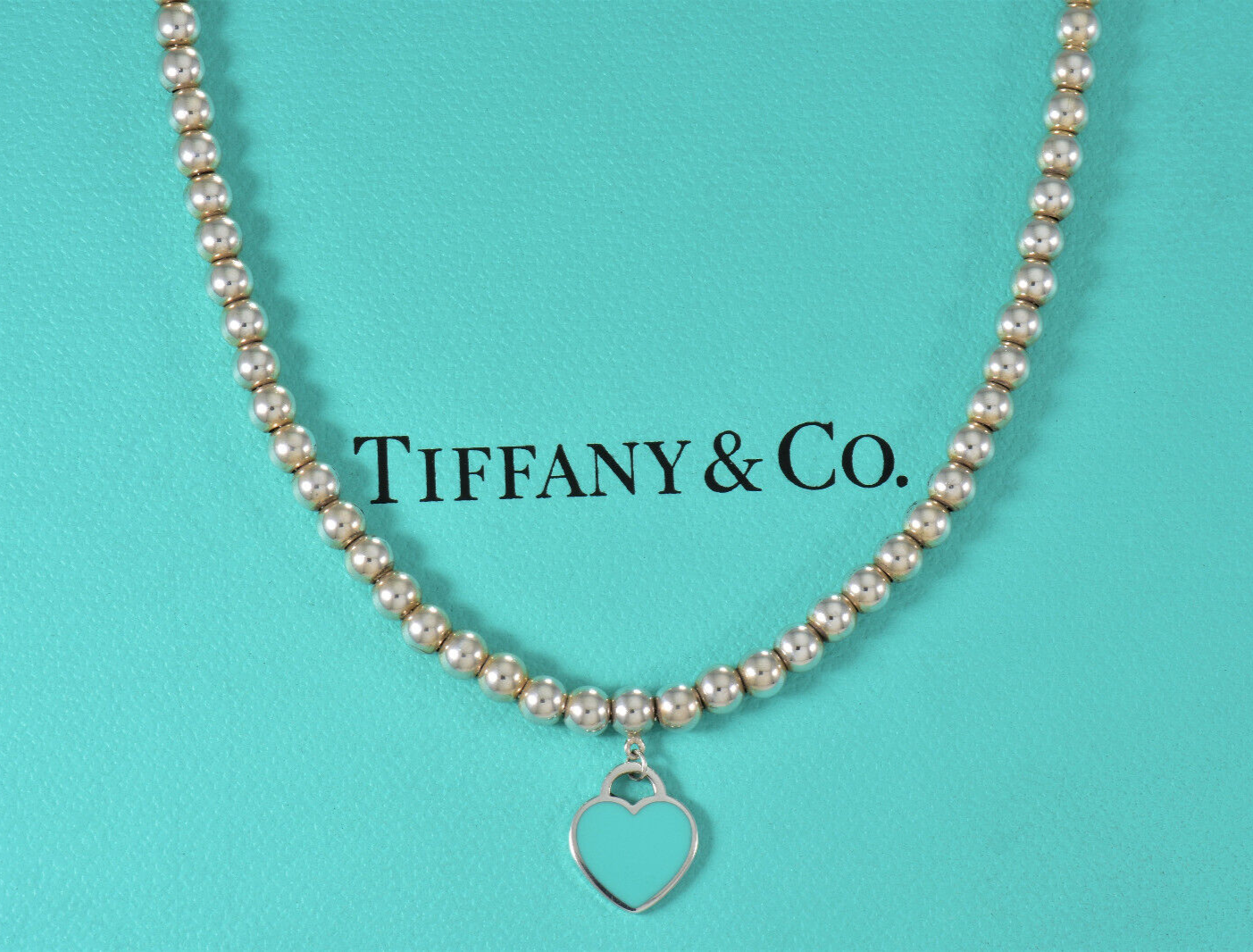 18" Please Return To Tiffany & Co Silver Blue Enamel Heart Pendant Bead Necklace