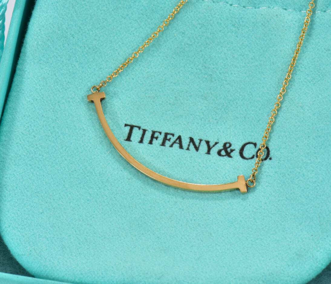 Tiffany & Co 18K Yellow Gold Small T Smile Pendant Necklace 16-18.2" & Box Pouch