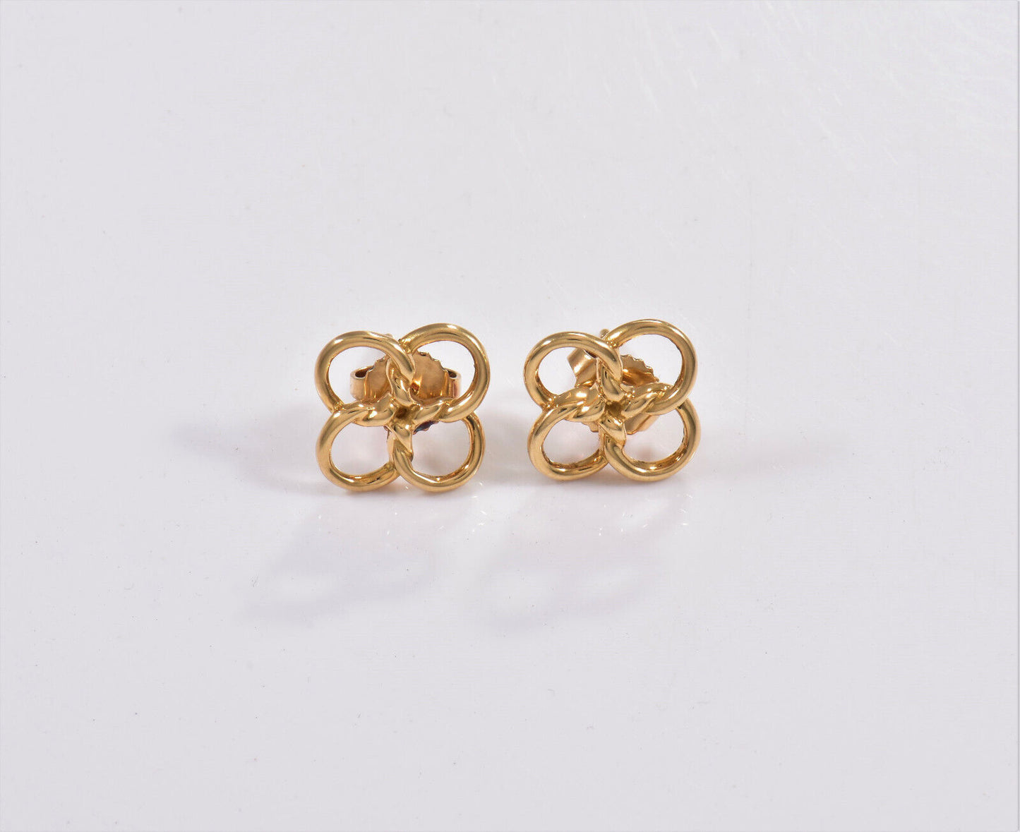 Tiffany & Co 18K Yellow Gold Elsa Peretti Quadrifoglio Earrings in Box Rare Luck