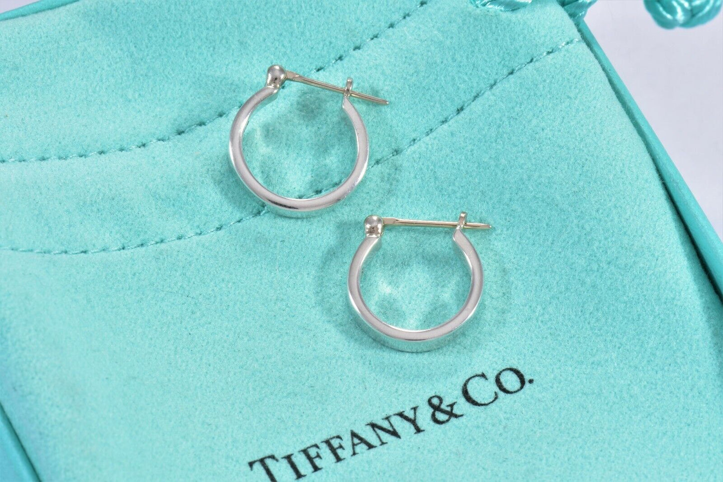 Tiffany & Co Silver 2 In 1 Paloma Picasso Interlock Hoop Dangle Earrings & Pouch