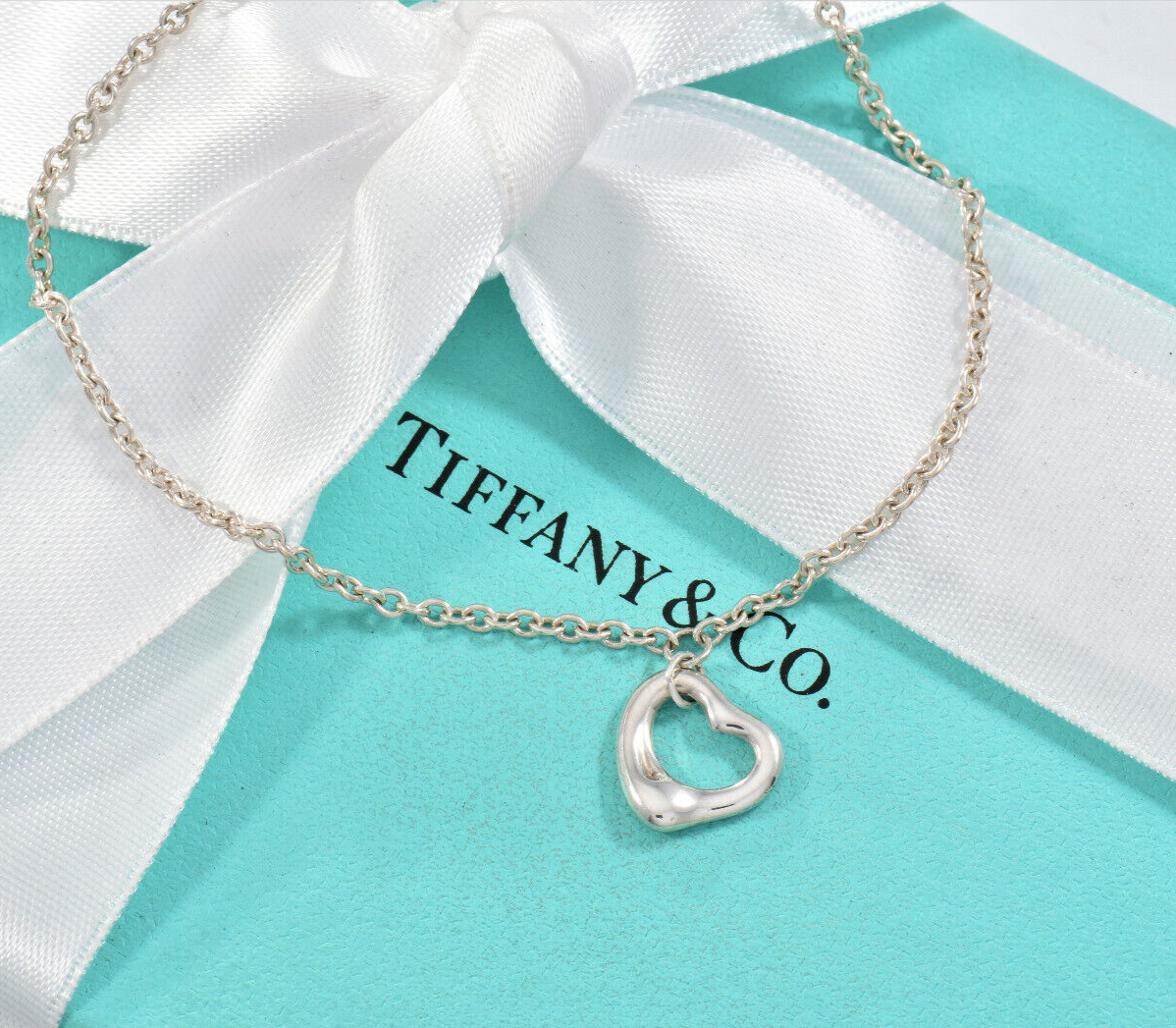 Tiffany & Co Sterling Silver Elsa Peretti Mini Open Heart 7.5" Bracelet in Pouch