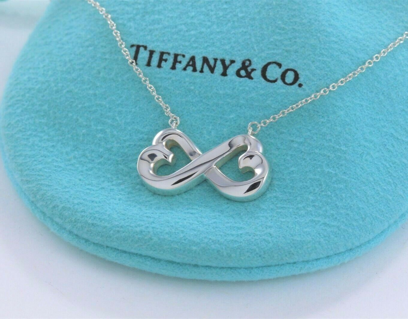 Tiffany & Co Paloma Picasso Double Loving Heart Infinity Necklace 16.55" & Pouch