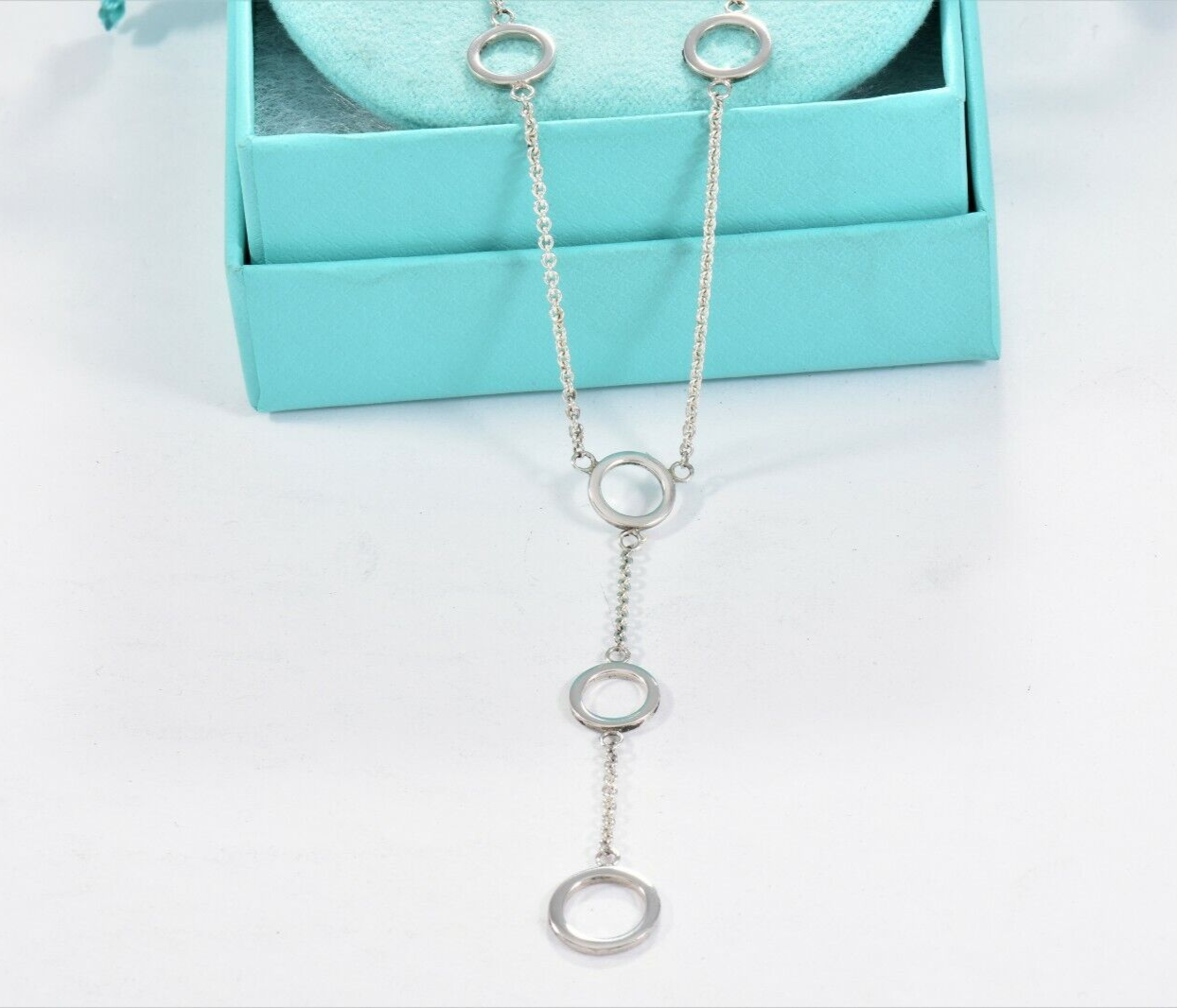 Tiffany & Co Sterling Silver Ring Circles Chain Link Lariat Necklace & Box Pouch