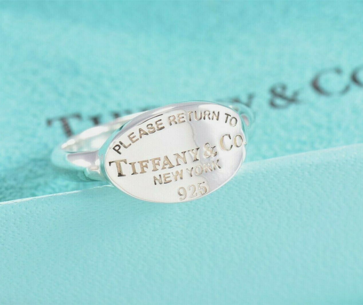 Kids Size 3.5 Please Return To Tiffany & Co Silver Oval Signet Band Ring & Pouch