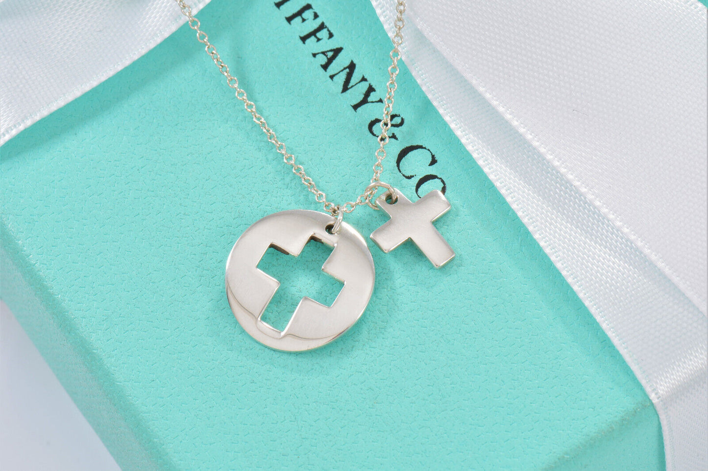 Tiffany & Co Sterling Silver Cross Cutout Circle Pendant 16" Necklace in Pouch