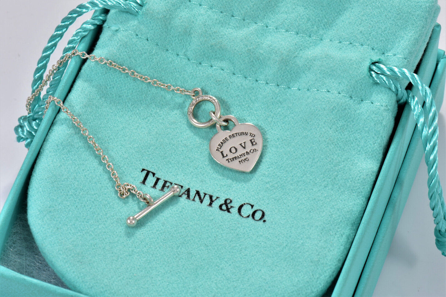 Return To Love Tiffany & Co Silver Blue Enamel Heart Lock Toggle 6.5" Bracelet