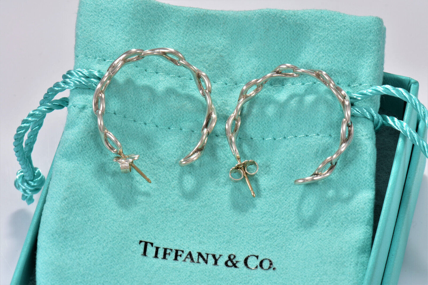 Tiffany & Co Sterling Silver 1" Infinity Hoop Earrings in Box Pouch Rare Eternal