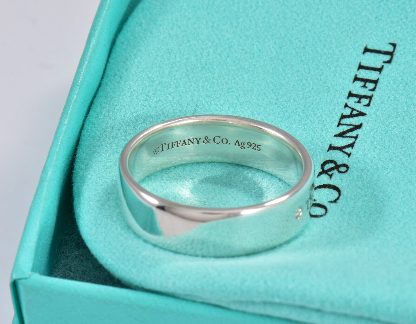 Return To Tiffany & Co Diamond Silver 6mm Narrow Signet Ring in Box Pouch Ribbon