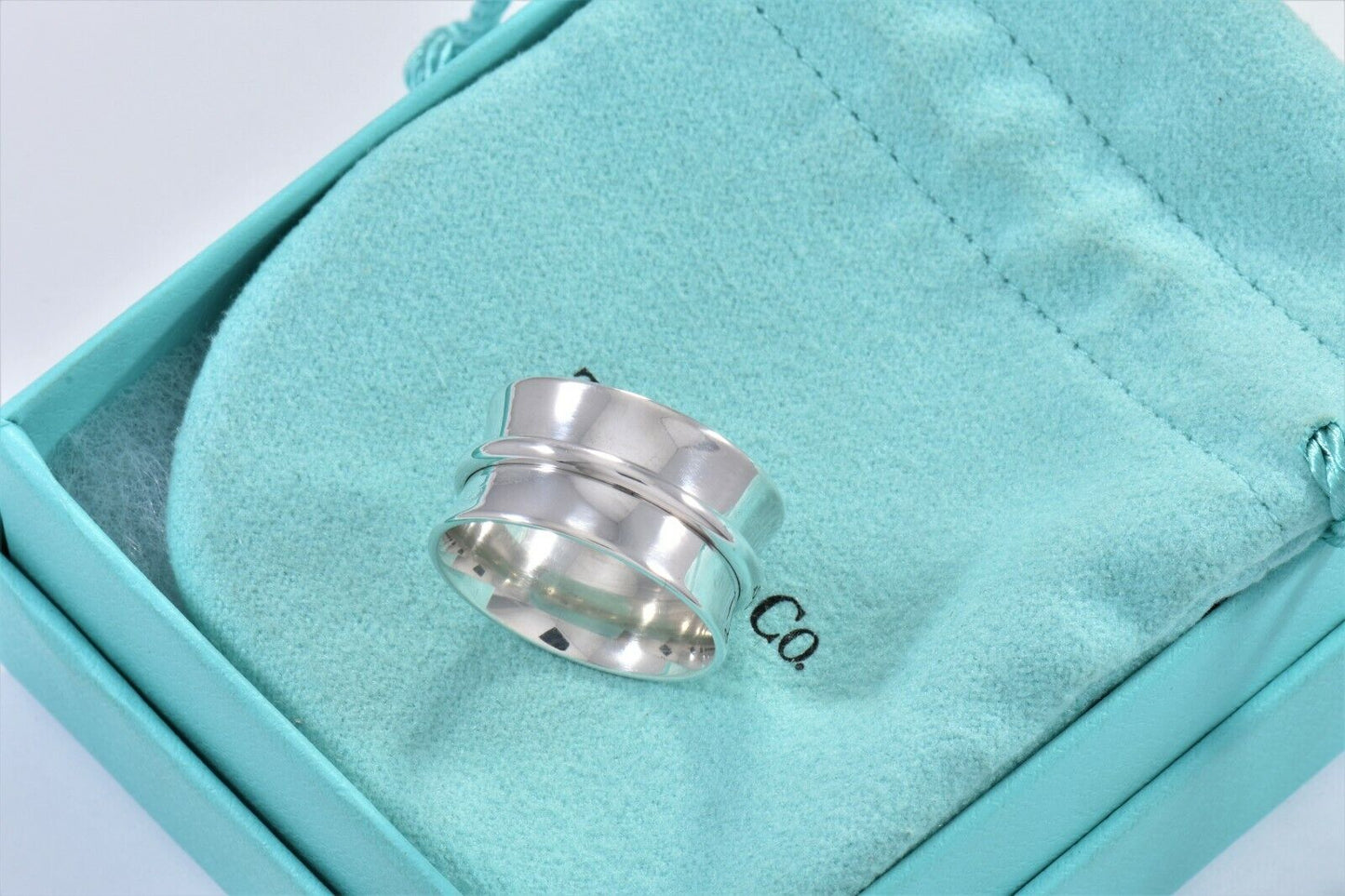 Tiffany & Co Sterling Silver 1837 Wide Concave Band 5.5 Ring & Pouch Unisex Rare