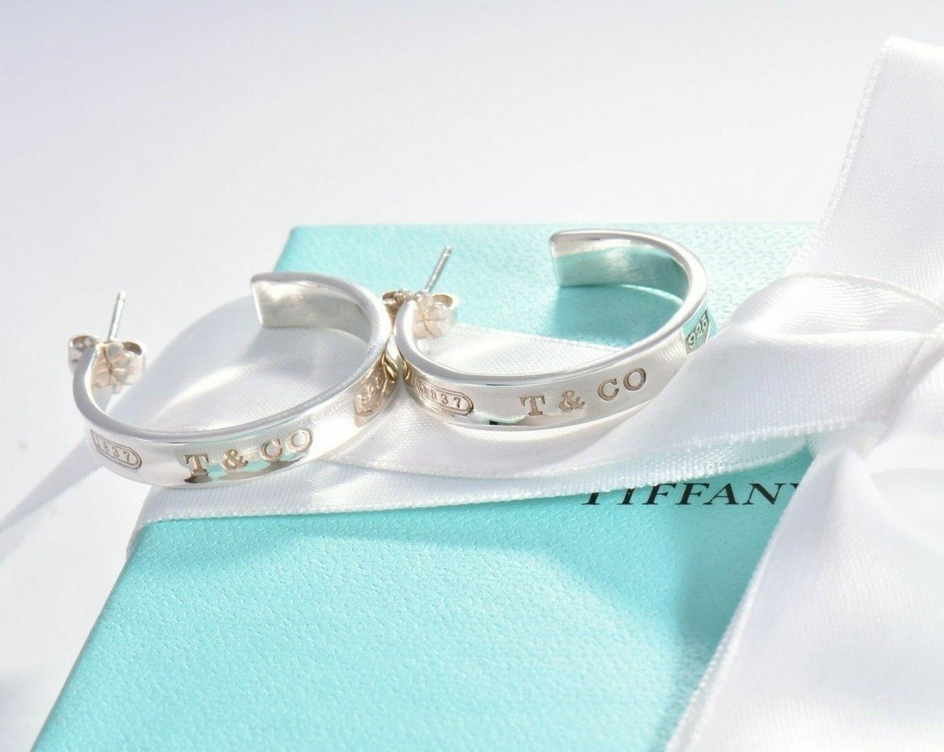 Tiffany & Co Sterling Silver 1837 28mm Wide Hoop Earrings Boxed 5mm Thick Rare