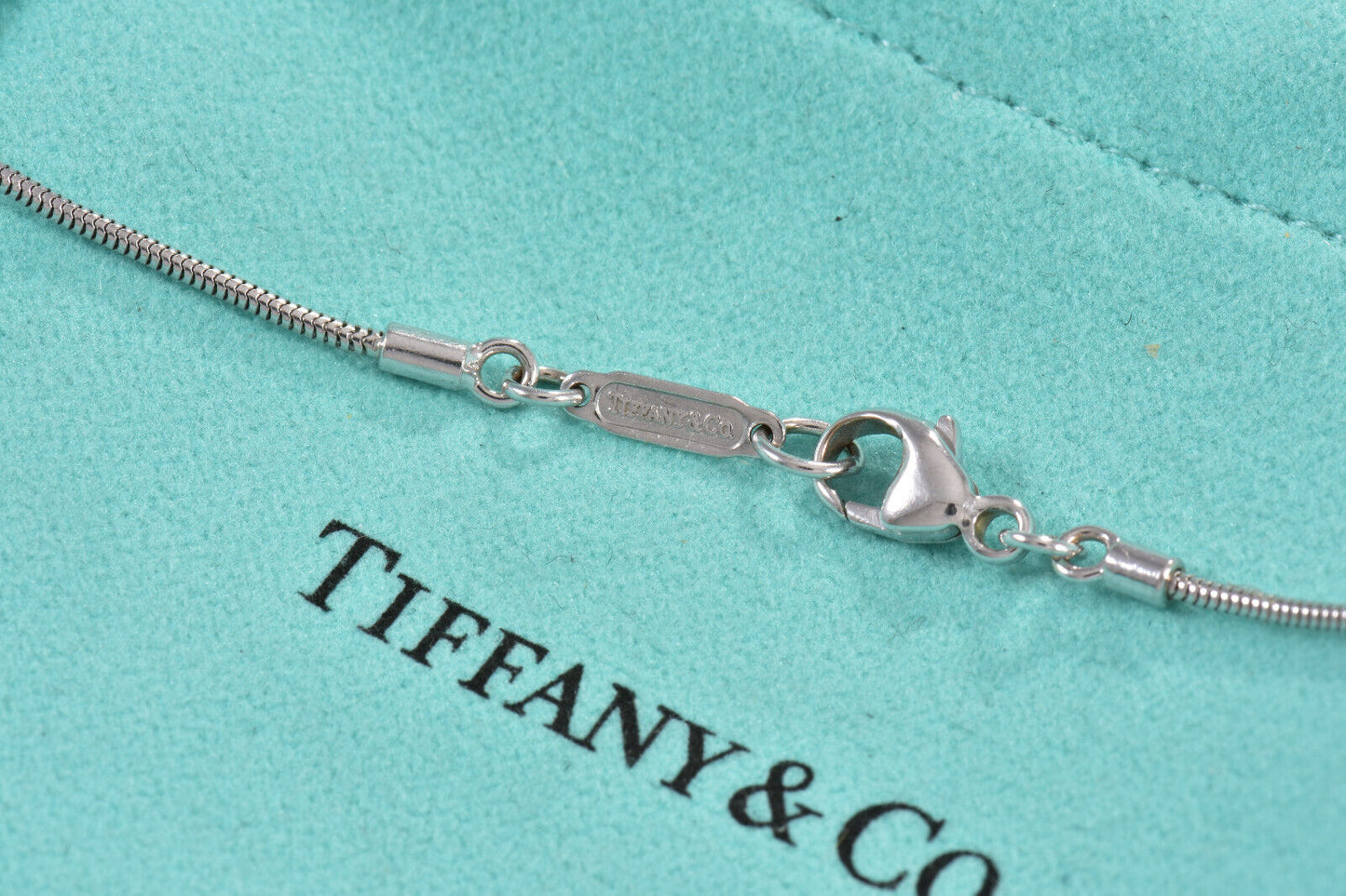 Tiffany & Co Diamond 18K White Gold Streamerica Modern Pendant 14" Necklace