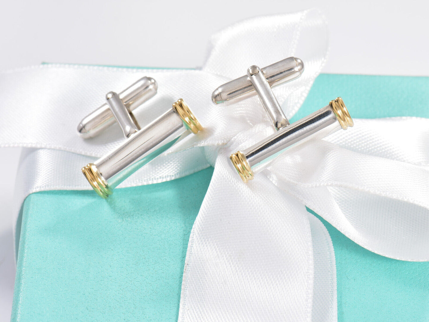 Tiffany & Co 18k Gold Silver Bar Coil Cufflinks in Pouch Mens Suit Pilot Rare