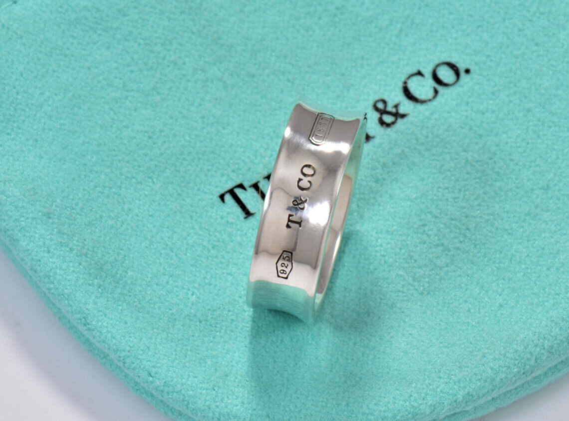 Tiffany & Co Sterling Silver 1837 Medium Ring Size 6.5 Band in Pouch New Version