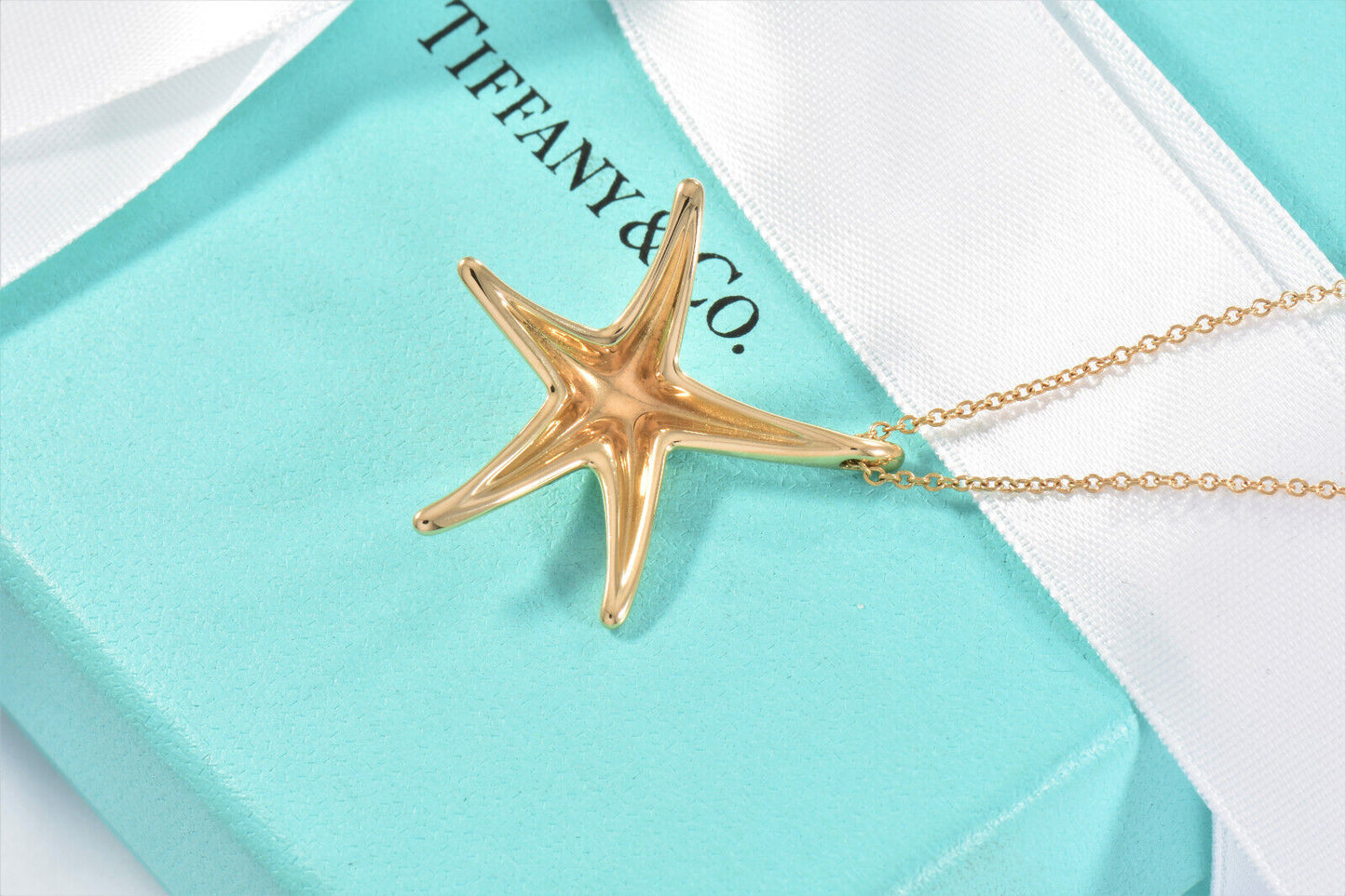 Tiffany & Co Elsa Peretti 18K Yellow Gold Large Starfish Pendant 16" Necklace