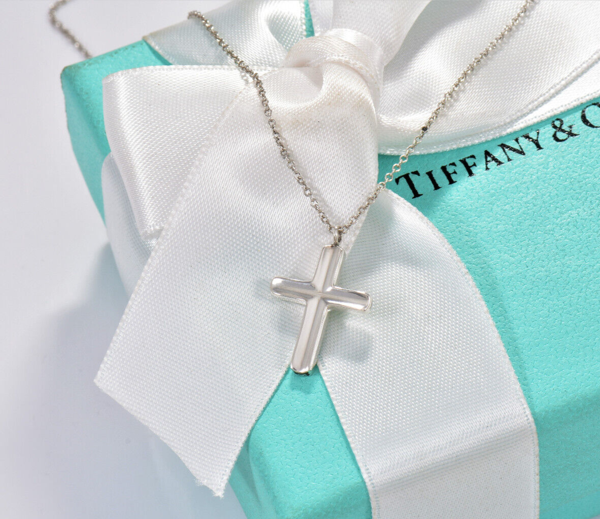 Tiffany & Co Silver 10mm Concave Cross Pendant 16.5" Chain Necklace in Box Pouch